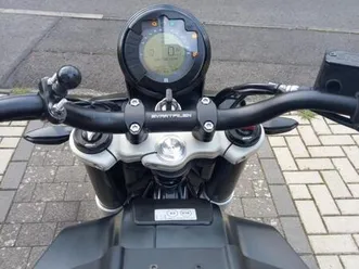 husqvarna svartpilen 701