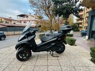 piaggio mp3 350 cc tutto incluso anche passaggio