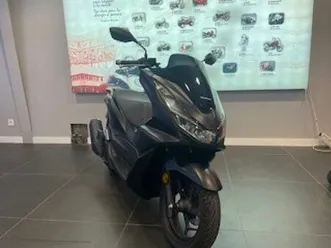 honda pcx 125 2022 125 cm3 | scooter | 1 160 km | noir | 56600 lanester