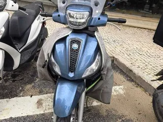 piaggio medley 125 – 2021 | excelente estado 6988km lisboa