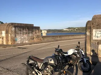 zontes 125v como nova coimbra (sé nova, santa cruz, almedina e são bartolomeu)