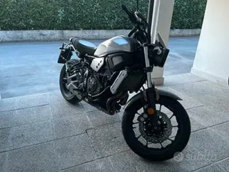 yamaha xsr 700 - 2016