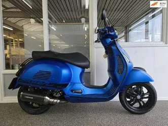 vespa gts super sport 300 supersport org. nl blauw