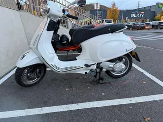 vespa primavera 50. 4-takt