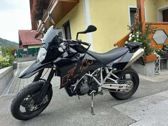 lc 8 supermoto
