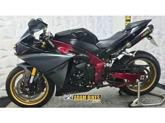 2011 yamaha yzf r1
