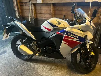 honda cbr125r super sports petrol manual (14 ps) 124 cc