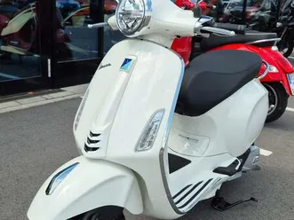 vespa primavera 50