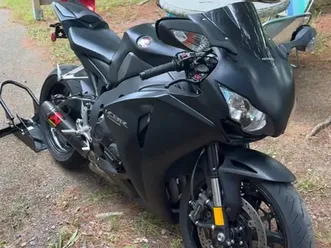cbr1000rr 2008