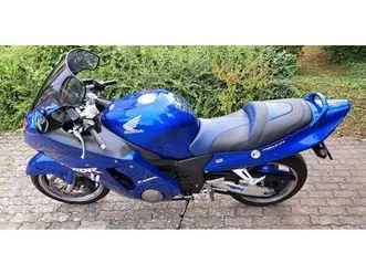 1100 super blackbird