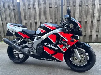 honda - cbr 900 rr - fireblade - 900 cc - 1996