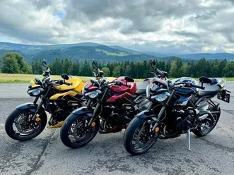 moto neuve: triumph street triple 765 rs