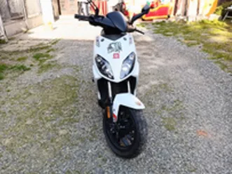scooter derbi variant sport 50