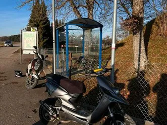 yamaha booster ( tausch gegen andere roller möglich )