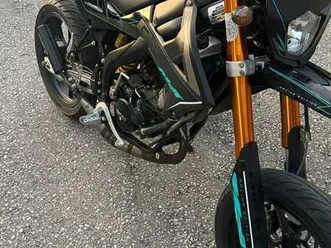 black racing - limited edition