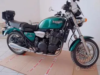 triumph legend - 2001