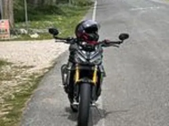 triumph speed triple 1200 - 2021