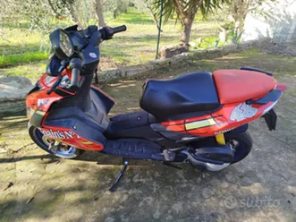 aprilia sr 50 factory limited edition 10.500 km