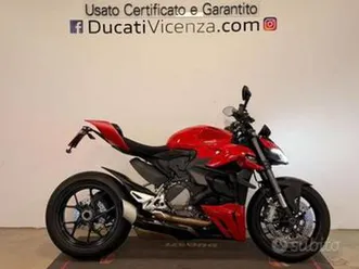 ducati streetfighter v2 red