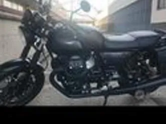 moto guzzi v7 iii stone - pochi km