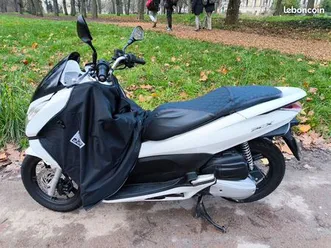honda pcx 125