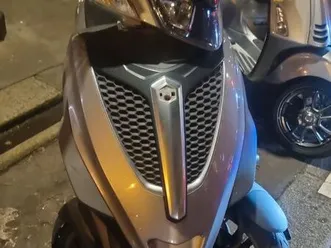 je vends mon piaggio mp3