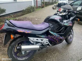 vend ou échange suzuki 750 gsxf
