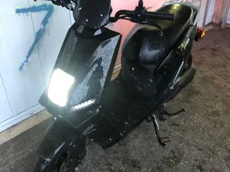 scooter électrique pink me 50 cc