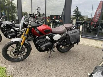 triumph scrambler 400 x