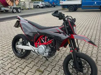 gasgas sm 700 | ez 2023 | 692 ccm | service neu | top zustand
