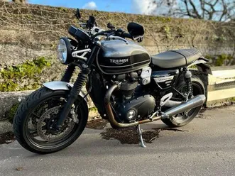 triumph speed twin 1200