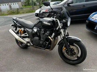 yamaha xjr 1300 racer