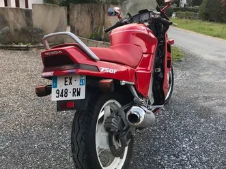 honda vfr 750 rc24