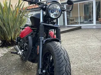 moto guzzi v9 bobber