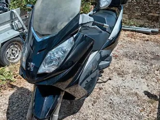 scooter peugeot satelis