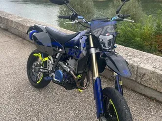 suzuki dr-z 400 sm supermotard a2