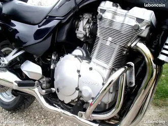 superbe suzuki gsx1100g révisée