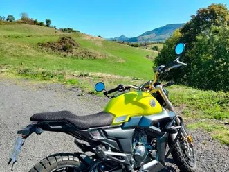 zontes scrambler 125 cm3