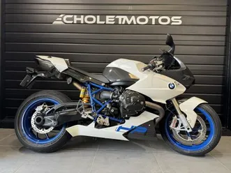bmw hp2 sport 2009 1200 cm3 | moto sportive | 10 600 km | blanc | 49300 cholet