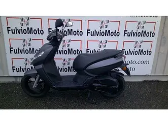peugeot kisbee 50 2t 2020 50 cm3 | scooter | 27 000 km | noir | 13200 arles