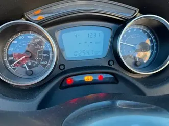 mp3 500 business comme neuf