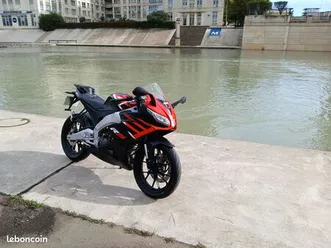 aprilia rs