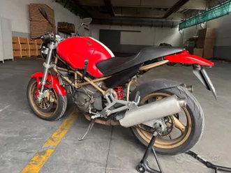 ducati monster 750