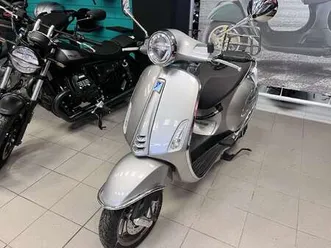 vespa elettrica 45 km/h