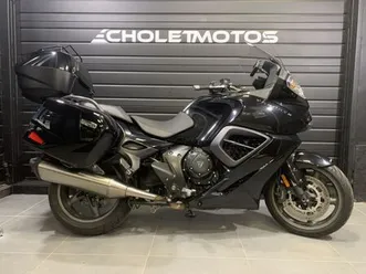 triumph trophy 1200 se