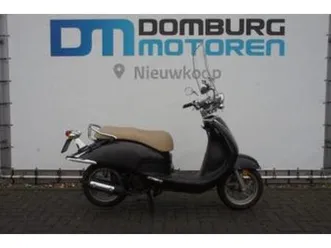 sym cello 50 brom 4t takt zeer netjes met garantie — scooters | sym — marktplaats