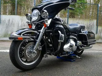 ② harley-davidson electra glide 2003