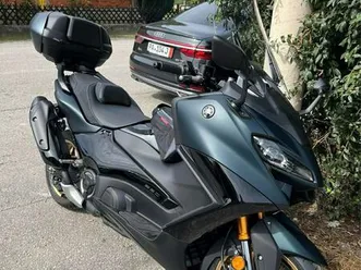 yamaha t-max 560 tech max 562 cm3, 2023 god.