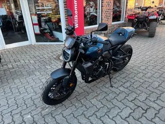 honda cb1000r black edition mit zubehör !