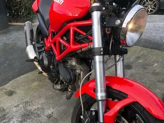 ducati monster 695